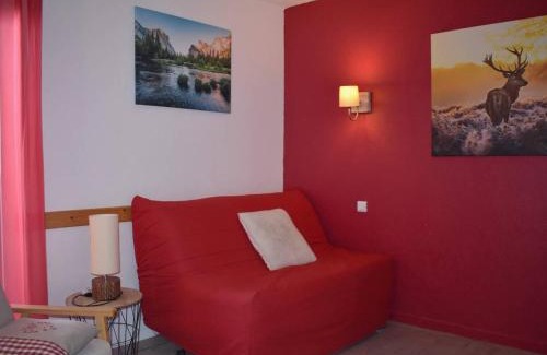 Font-Romeu-Odeillo-Via Apartment | Beautiful Studio Cabine in Font Romeu with Balcony View