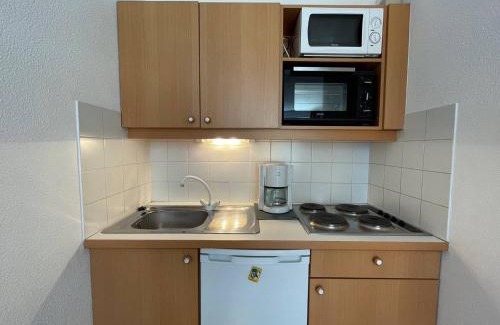 Briancon Apartment | Cozy Studio Cabine in Briançon with Scenic Balcony Views