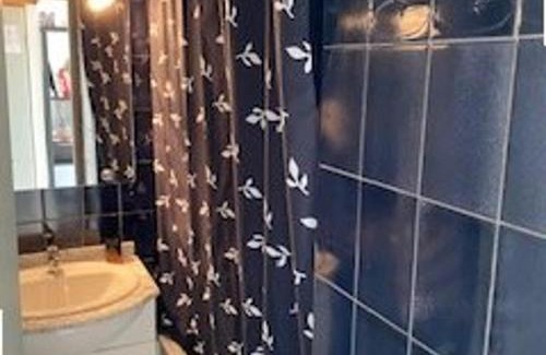 Le Barcares Apartment | Family-Friendly Studio Cabine in Le Barcarès with Pool