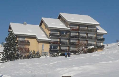 Villard-de-Lans Apartment | Cozy Mountain View Studio Near Village and Ski Slopes