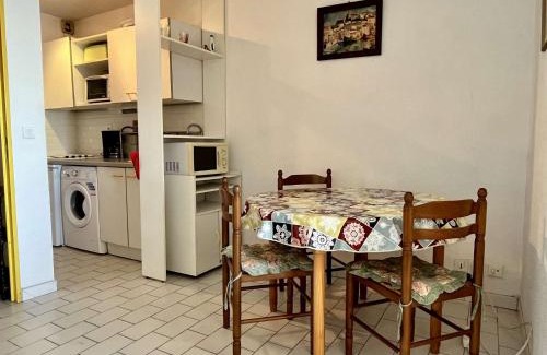 Plage d'Argeles Apartment | Studio cabine 4 couchages ARGELES SUR MER AR240-112