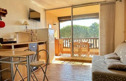 Argeles Plage Apartment | Studio cabine 4 couchages ARGELES SUR MER AR030-059