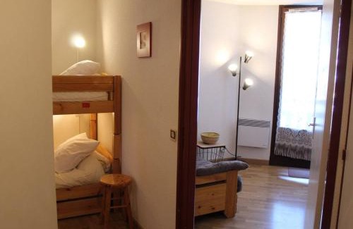 Risoul Apartment | Cozy Appartement Risoul for 4 – Perfect Family Getaway