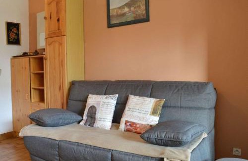 Argeles Plage Apartment | Cozy Studio with Pool, Private Parking near the Sea