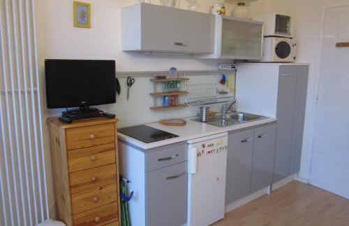 Villard-de-Lans Apartment | Cozy Studio Cabine with Mountain Views & Free Shuttles