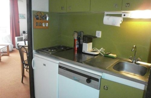Piau Engaly Apartment | Cozy Studio Cabine with Balcony and Scenic Valley Views