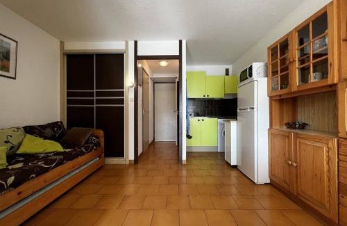 Argeles Plage Apartment | Top-Rated Studio Cabin with Private Garden near Beach