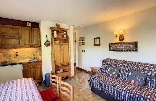 Combloux Apartment | Cozy Studio Cabine with Private Garden near Bouchet Ski Lift