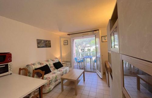 Saint-Aygulf Apartment | Cozy Studio Cabin with Pool and Tennis Near the Beach
