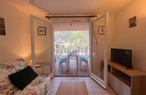 Saint-Aygulf Apartment | Cozy Studio Cabin with Pool and Tennis Near the Beach