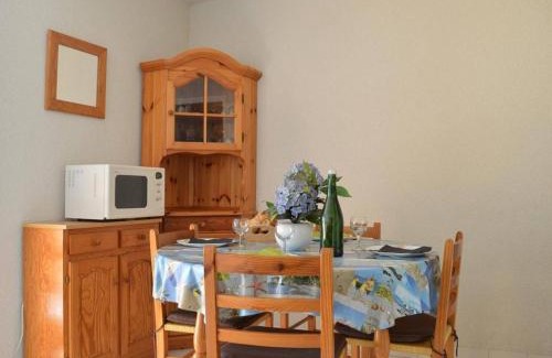 Frejus Plage Apartment | Cozy Studio Cabine with Sea View, Steps from the Beach