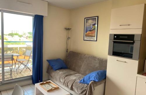 Arcachon Apartment | Studio Cabine - Centre Ville, Proche Plage et Casino, Parking Sécurisé, Balcon et Équipements Complets - FR-1-319-495