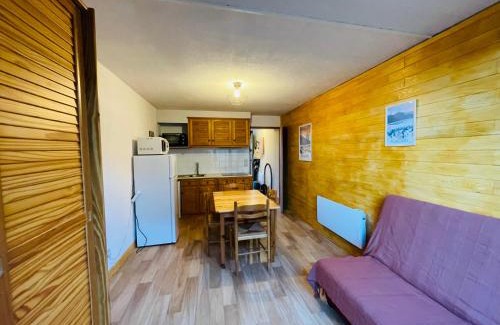 Les Angles Apartment | Studio cabine