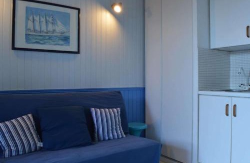 Saint-Cyprien Plage Apartment | Inviting Studio Cabin with Pool and Beach Access in Saint-Cyprien