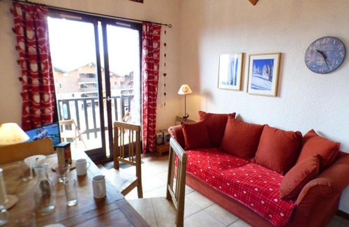 Les Saisies Apartment | Cozy Studio Cabine Mezzanine in Centre Station, 4 Guests