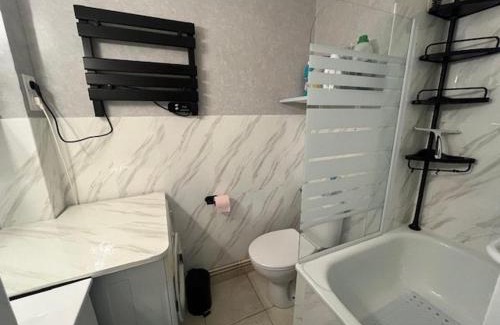 Cap d'Agde Apartment | Studio cabine rénové 4 personnes avec animaux admis - FR-1-749-104