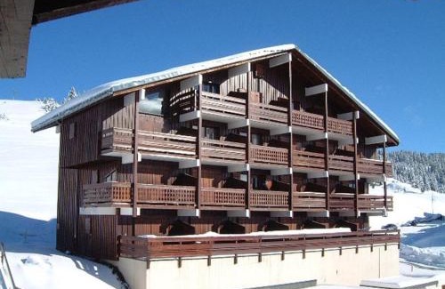 Les Saisies Apartment | Sunny Studio with Mountain Views, Minutes from Ski Slopes