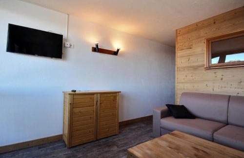 Aime Apartment | Cozy Studio Plagne Aime 2000 for 4, Perfect Family Getaway