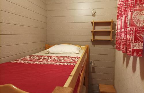 Premanon Apartment | Family-Friendly Studio-Cabine at Résidence les Rennes