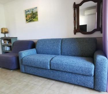 Plaine de la Brague Apartment | Tranquil Studio at the Top Floor with Pool Access