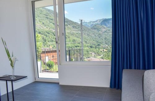 Intragna Apartment | Stylish Studio Casa Capriccio-2: Pet-Friendly Retreat