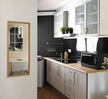 Playa de San Juan Apartment | Budget-Friendly Studio Cataluña with Pool Access & High Ratings