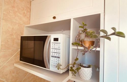 Simoes Lopes Apartment | Central Studio with Garage - Highly Rated & Family-Friendly