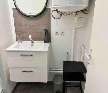 Bar-le-Duc Apartment | Budget-Friendly Studio Centre Ville: Pet & Child Friendly
