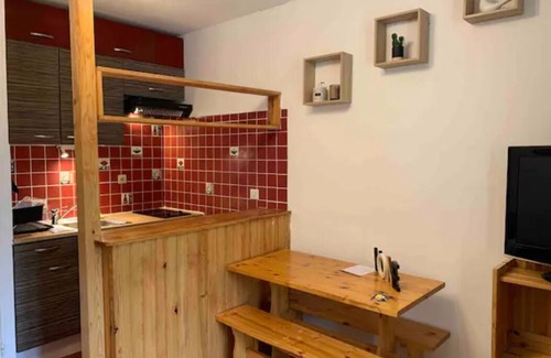 Allos Apartment | Bright and Inviting Studio with Pool & Family Amenities