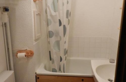 Le Pleynet Apartment | Cozy Appartement Le Pleynet - Pet & Child Friendly Stay