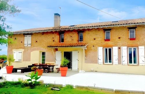 Saint-Jory Apartment | Cozy Studio with Pool & Garden in Saint Jory