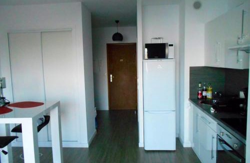 Ajaccio Apartment | Seaside Studio in Ajaccio with Terrace and Free Wi-Fi