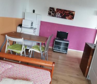 La Possession Apartment | Ocean View Studio in La Possession - Family Friendly Retreat