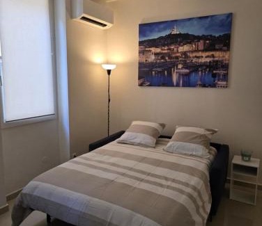 Opera Apartment | Studio chic moderne Marseille
