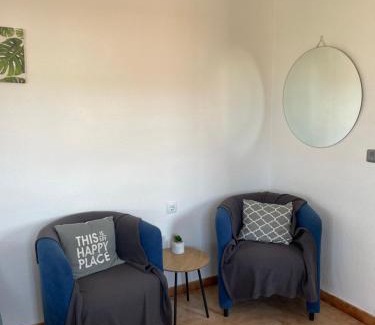 El Algar Apartment | Cozy Studio Cielo: Poolside Retreat with Free Wi-Fi