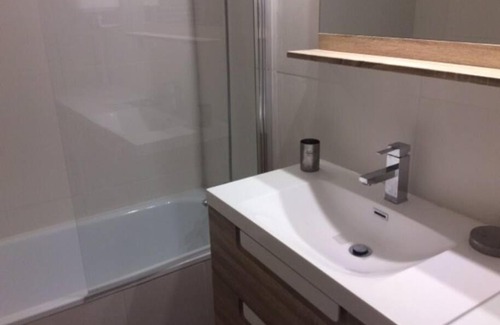 Villeneuve-les-Avignon Apartment | Cozy Studio Retreat with Garden - Rated 9.2 by Guests