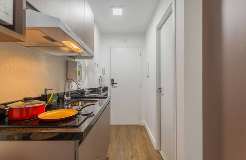 Alto da Gloria Condo | Cozy Studio with Kitchen, Pet-Friendly & Breakfast Included
