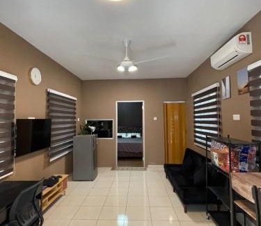 Jasin House | Discover Studio Concept by Abangjerol with Pool Access