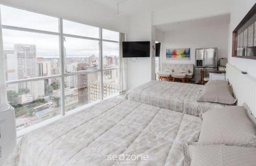 Matriz Apartment | Cozy Studio in Prime Location with Pool Access in Curitiba