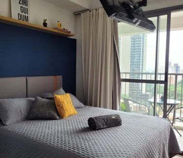 Consolacao Apartment | Studio confortável com varanda, próximo ao metro e a Av Paulista - com locker pago para malas