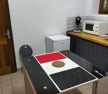Issendolus House | Comfortable Studio Near Tourist Attractions, Rated 9.1/10