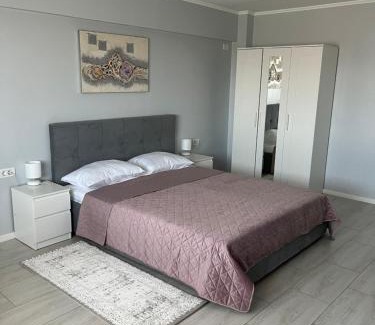 Eforie Apartment | Guest Rated: Studio Costin - Ideal for Families