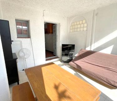 Bravone Apartment | Cozy Studio in Linguizzetta, Steps from the Beach
