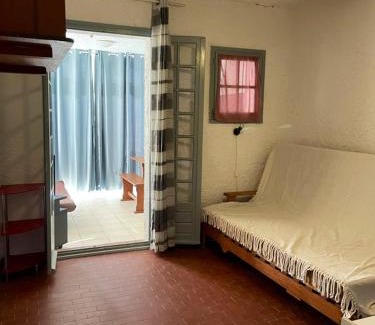 Bravone Apartment | Cozy Studio in Linguizzetta, Steps from the Beach