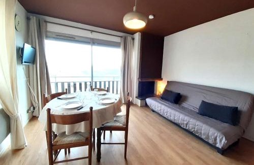 Pla d'Adet Apartment | Cozy Studio with Valley Views and Ski Access in Saint-Lary