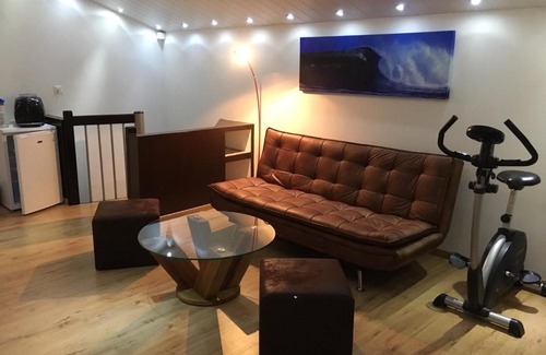 Couvet Apartment | Cozy Studio Retreat in the Heart of Couvet - Guest Rated 9/10