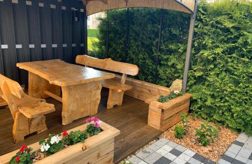 Couvet Apartment | Cozy Studio Retreat in the Heart of Couvet - Guest Rated 9/10