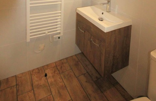 Argeles Gazost Apartment | Cozy Studio with Terrace and Family-Friendly Amenities