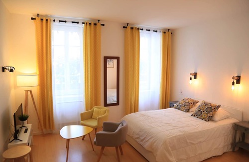 Argeles Gazost Apartment | Cozy Studio with Terrace and Family-Friendly Amenities