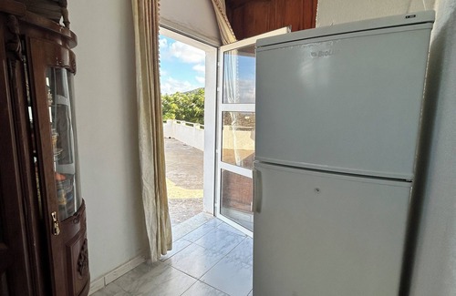 Bizerte Apartment | Studio cosy avec terrasse , vue montagne et mer.